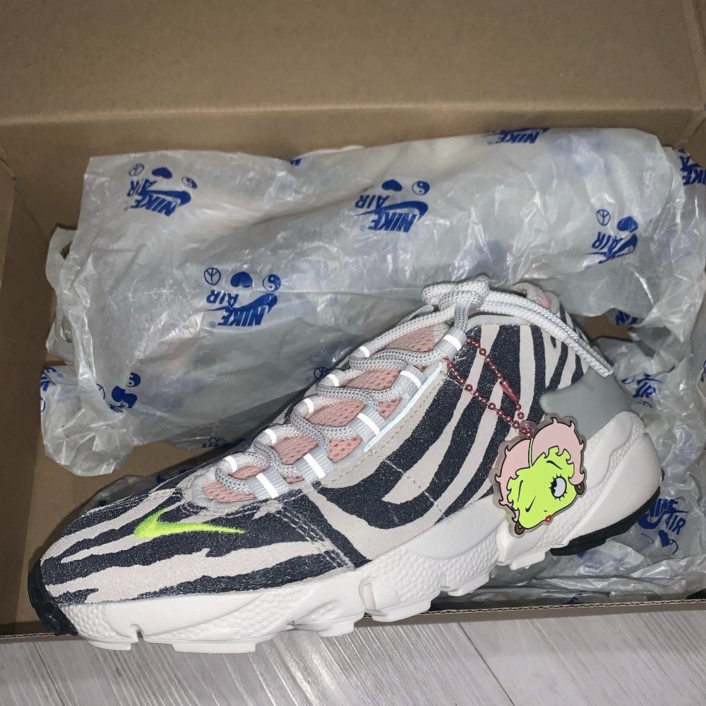 Brand New Nike x Olivia Kim Air Footscape No Cover Zebra Print Shoes